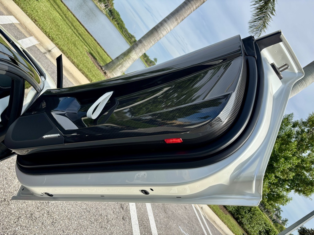 2020 Lamborghini Aventador SVJ Roadster photo 25