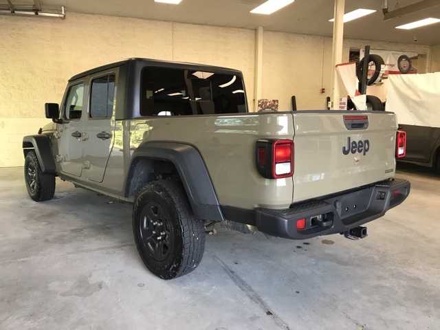 2020 Jeep Gladiator Sport photo 4