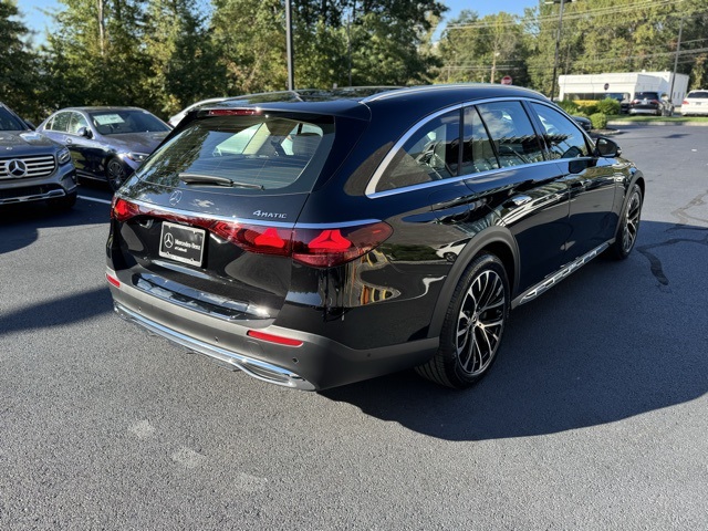 2026 Mercedes Benz E 450 4MATIC All-Terrain photo 3