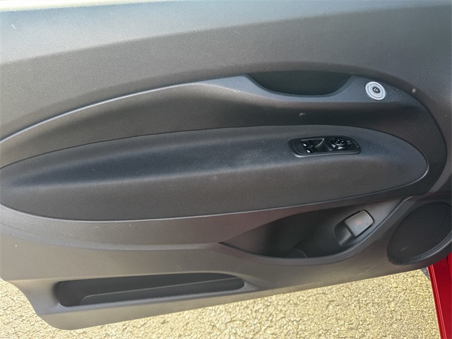 2024 Fiat 500e photo 17