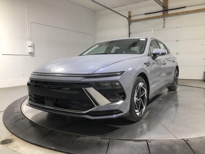 2026 Hyundai Sonata SEL Sport photo 3