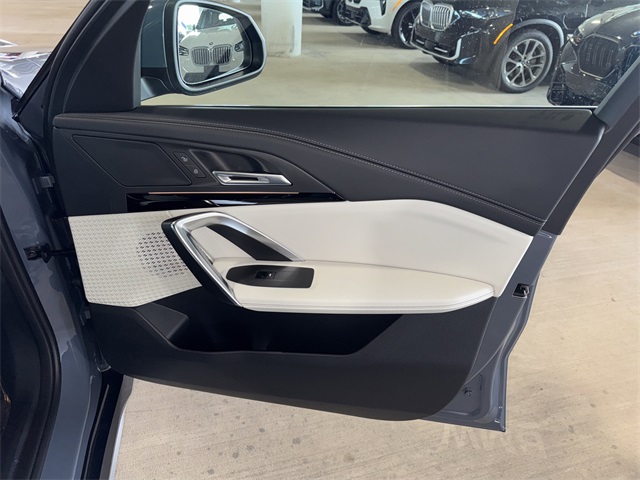 2026 Bmw X1 XDrive28i photo 3