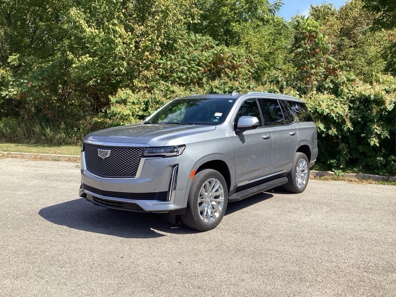 2023 Cadillac Escalade Premium Luxury photo 3