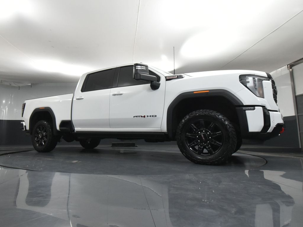 2024 Gmc Sierra HD AT4 photo 46