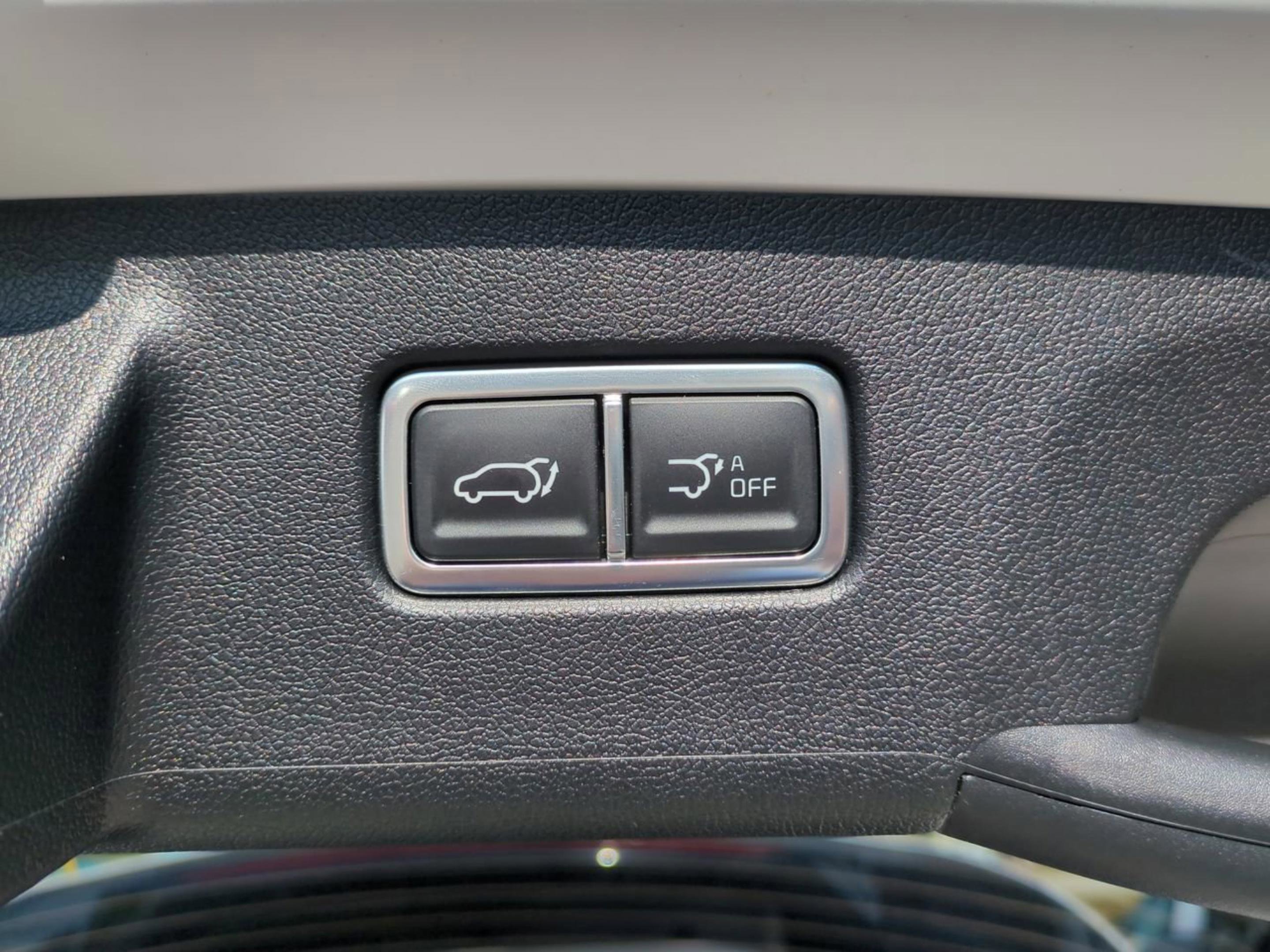 2025 Kia Sorento EX photo 8