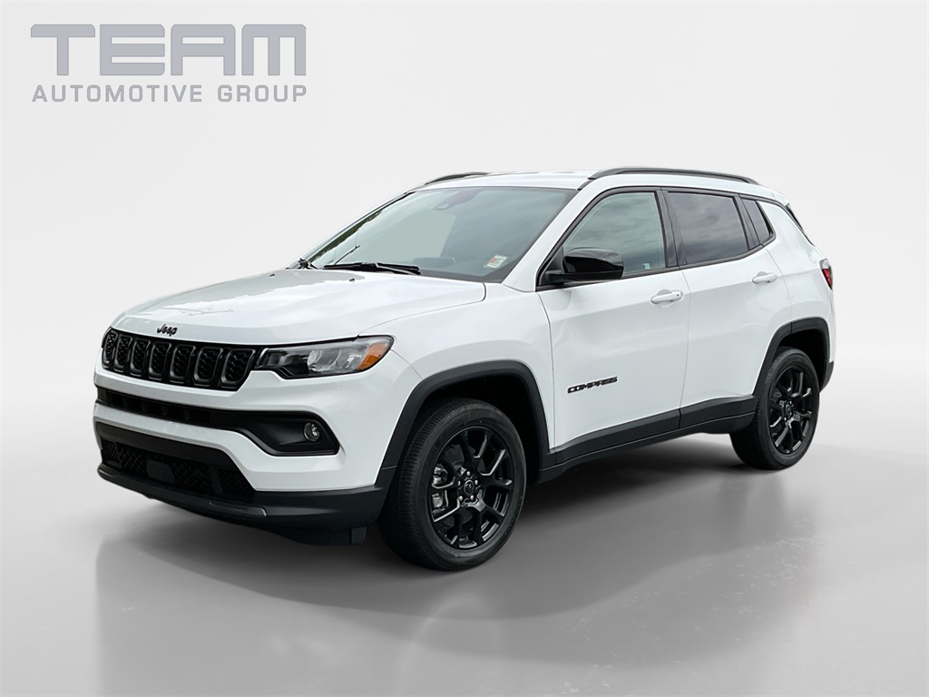 2025 Jeep Compass Latitude photo 3