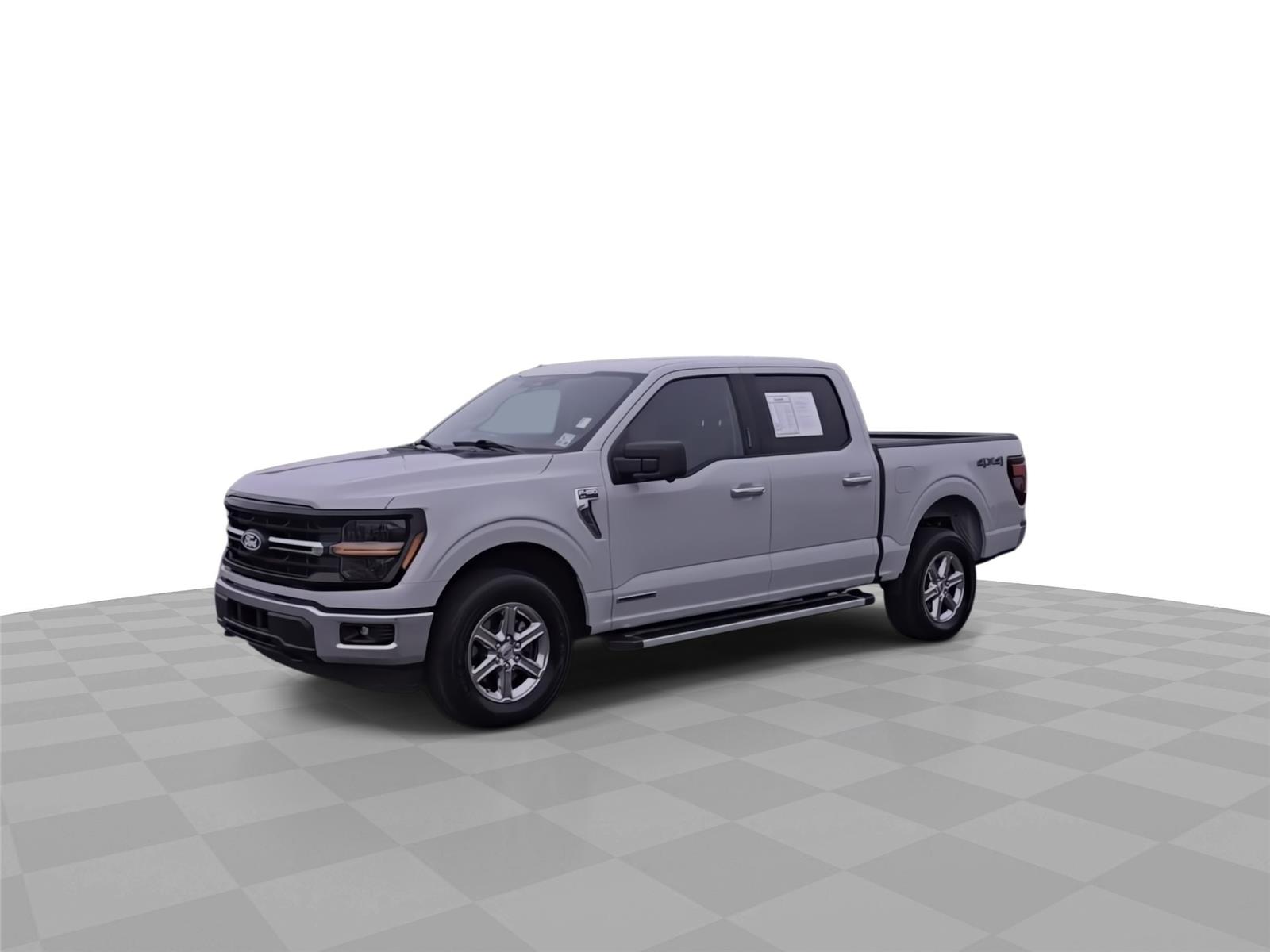 2024 Ford F-150 XLT photo 2
