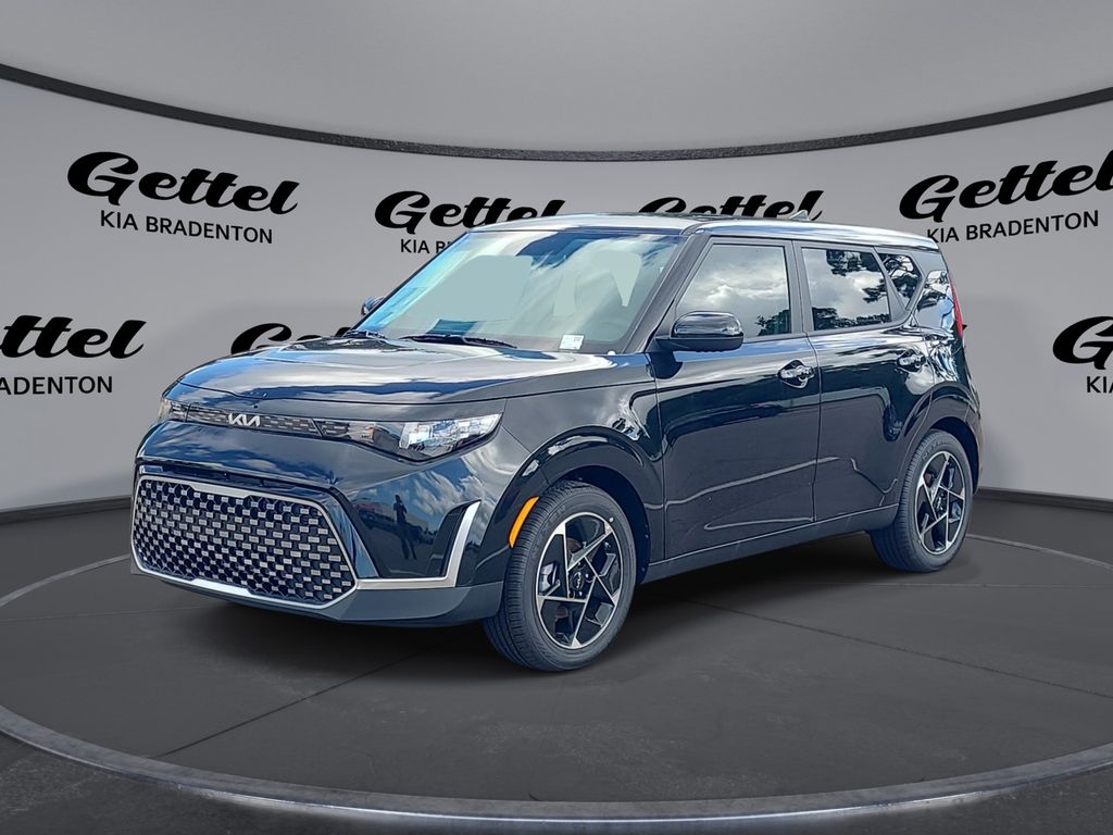2025 Kia Soul EX's photo