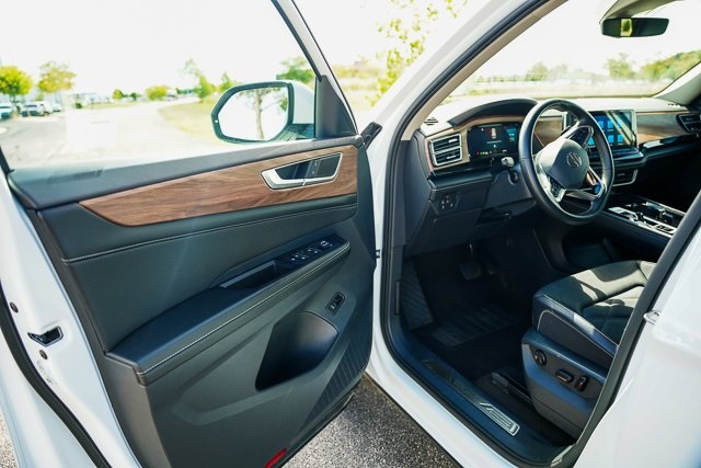 2024 Volkswagen Atlas SE Technology photo 7
