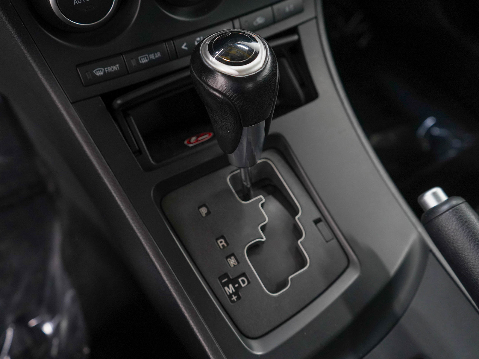 2013 Mazda Mazda3 Touring photo 24
