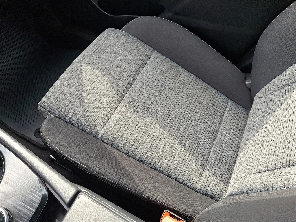 2023 Nissan Rogue SV photo 26