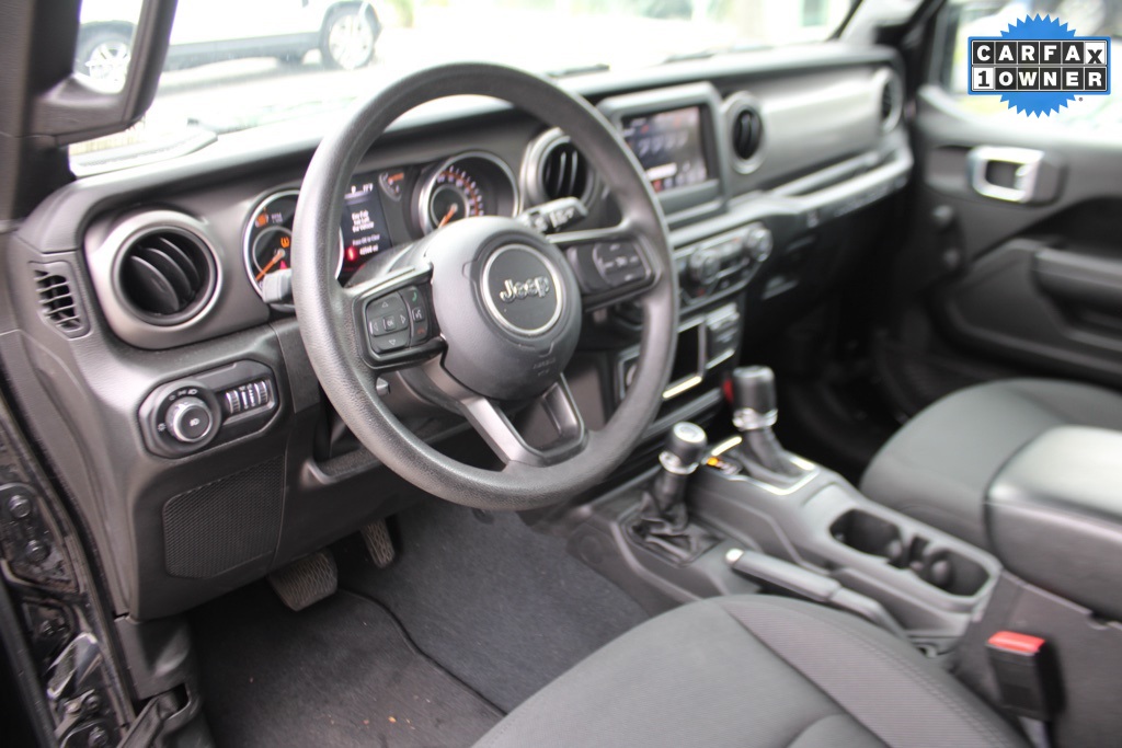 2022 Jeep Wrangler Unlimited Sport photo 4