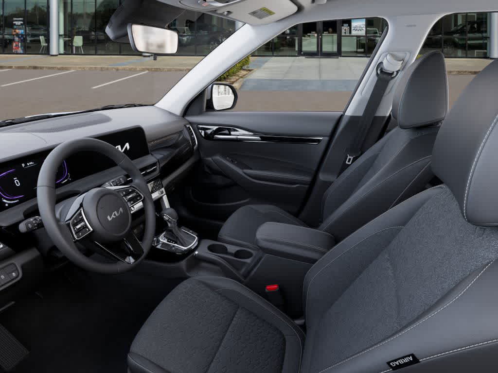 2025 Kia Seltos S photo 10