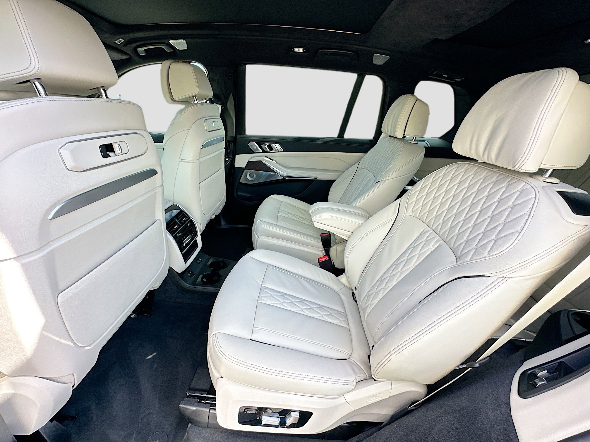 2026 Bmw X7 M60i photo 21