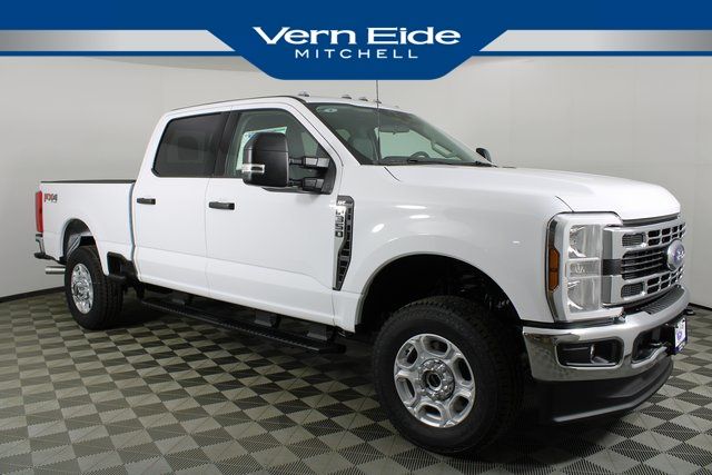 2026 Ford F-350 Super Duty XLT's photo