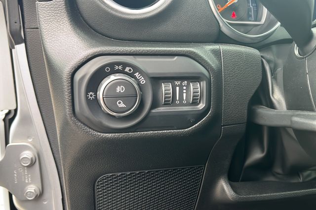 2022 Jeep Gladiator Overland photo 13
