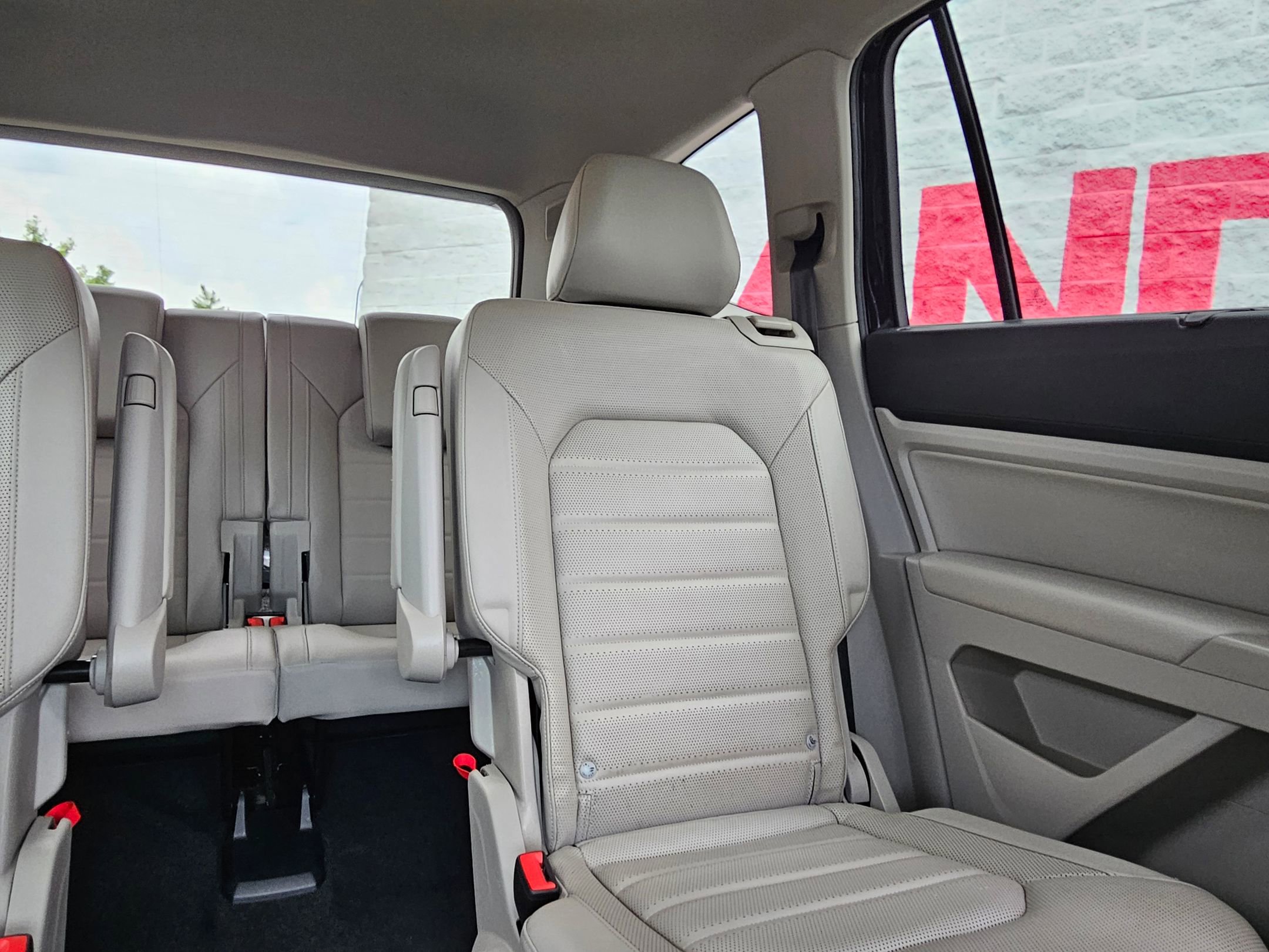 2019 Volkswagen Atlas V6 SEL Premium photo 21