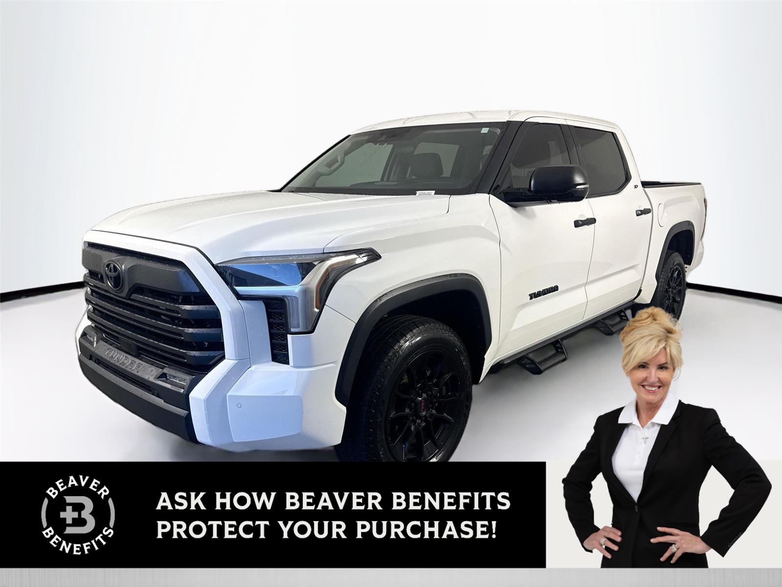 2022 Toyota Tundra SR5's photo