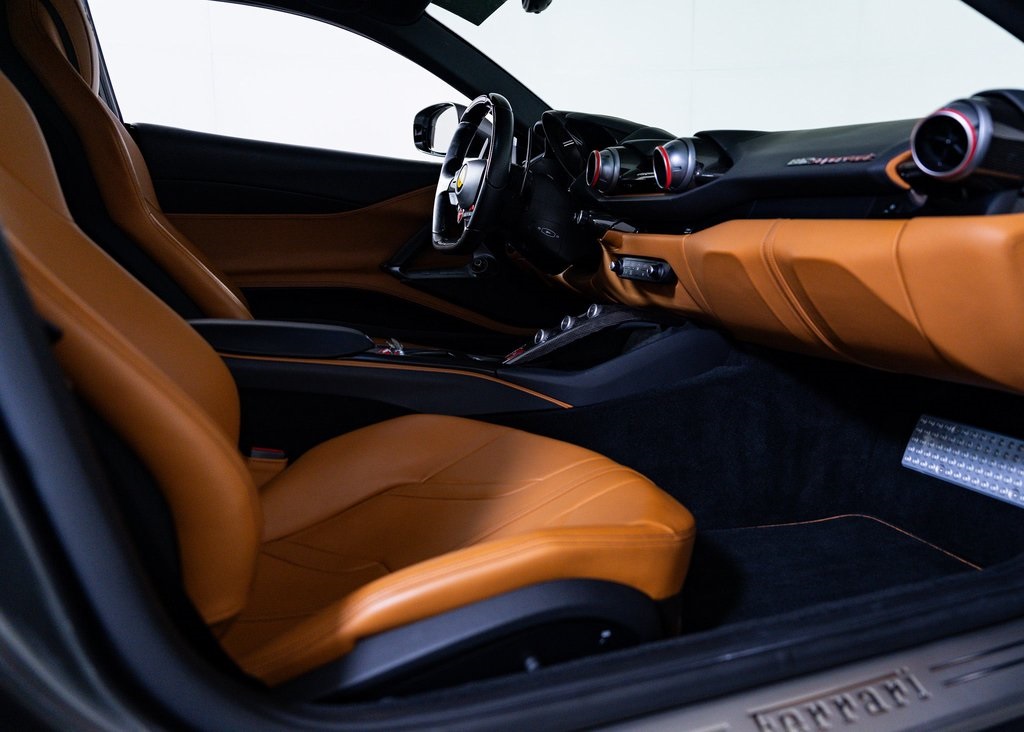 Certified Used 2018 Grigio Silverstone Metallic Ferrari Base image 22