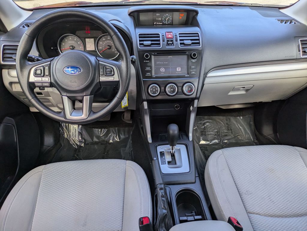 2017 Subaru Forester 2.5i photo 18