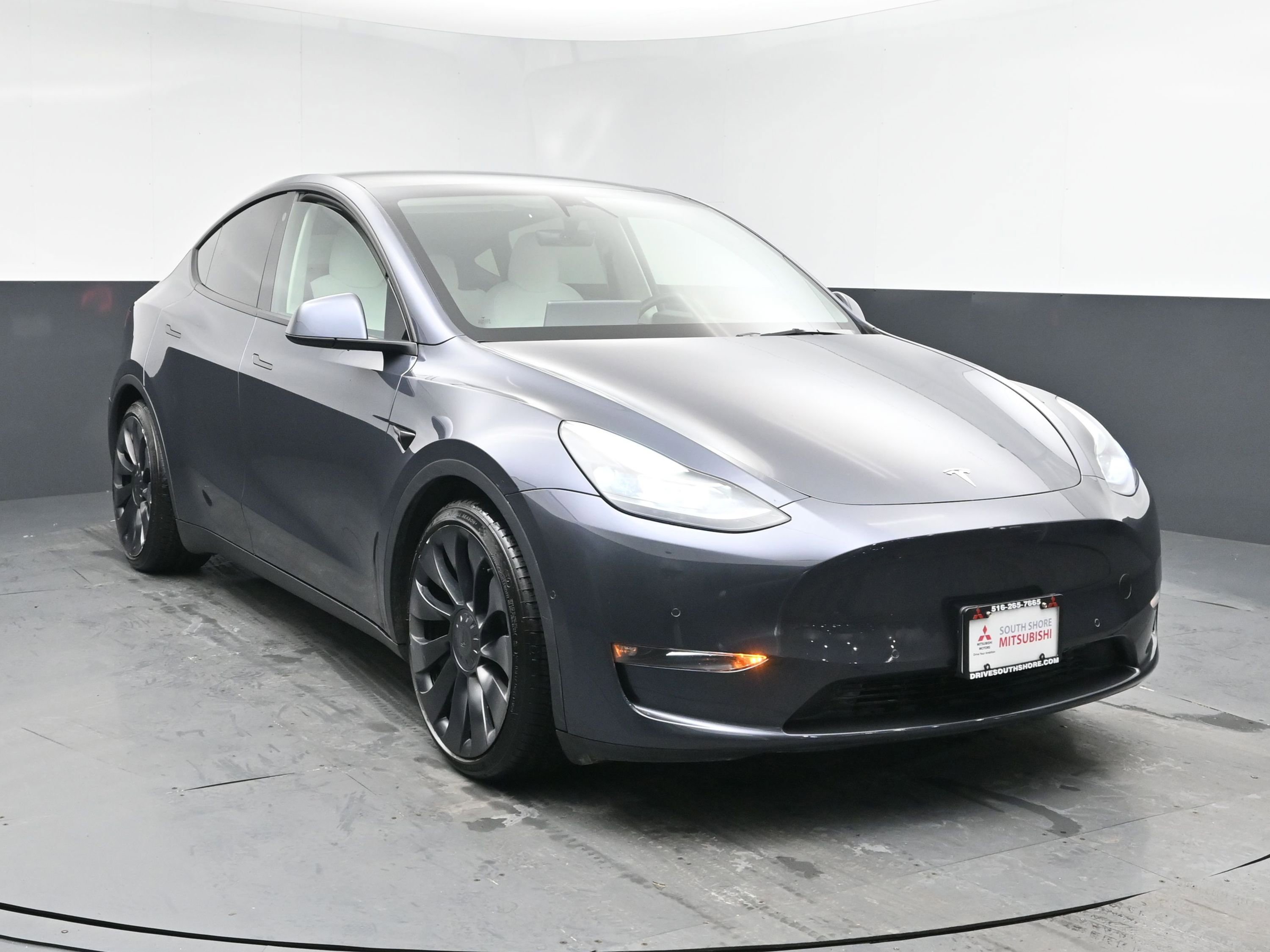 Used 2022 Tesla Model Y Performance with VIN 7SAYGDEF4NF500614 for sale in Freeport, NY