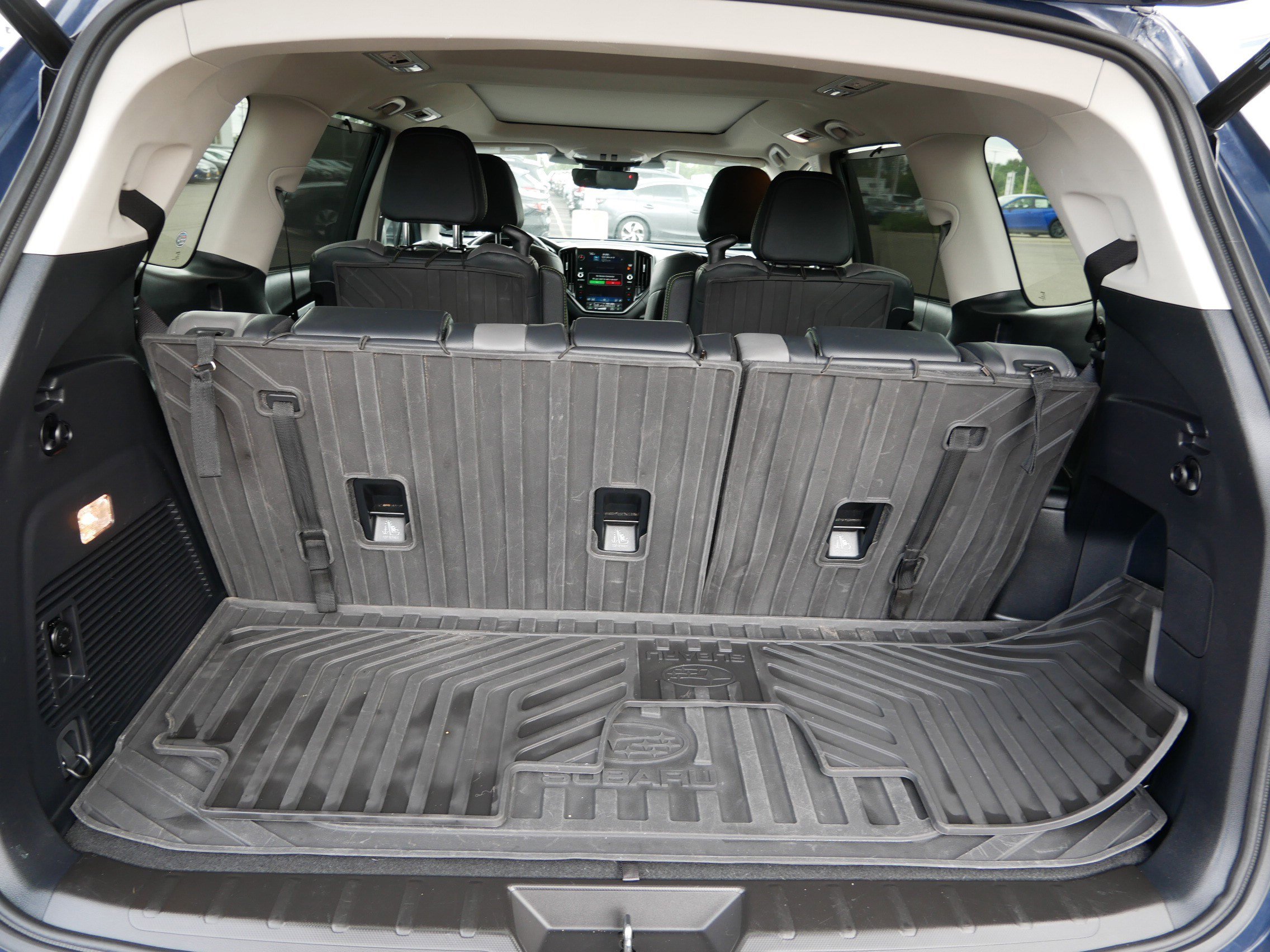 2024 Subaru Ascent Onyx Edition photo 18