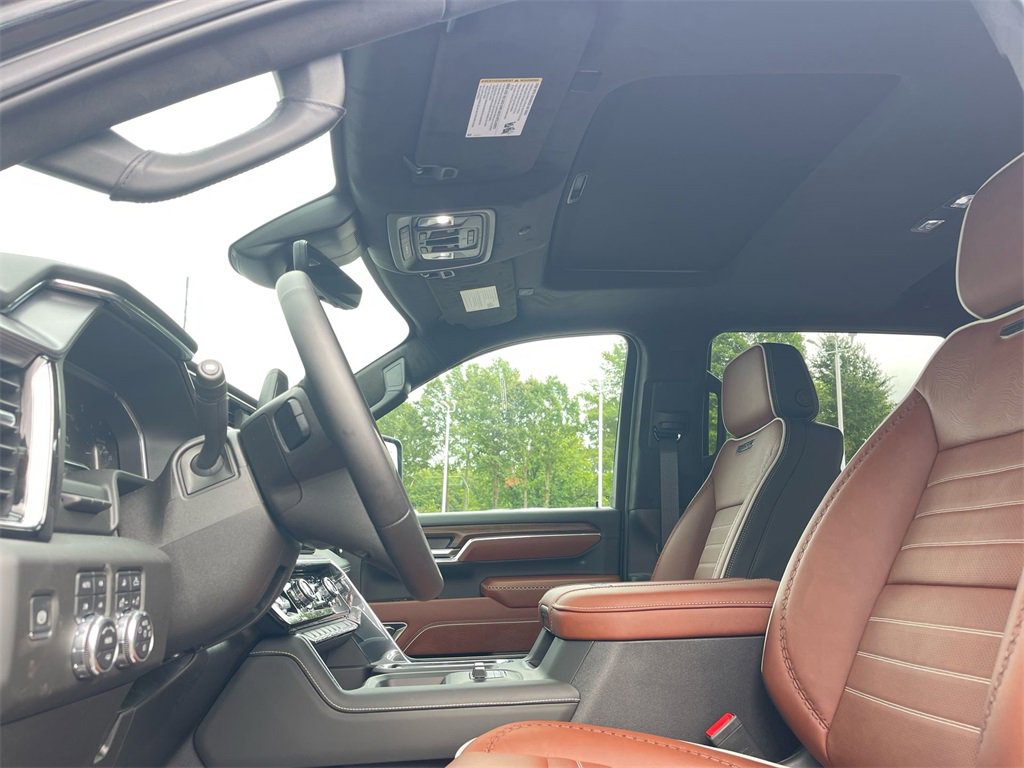 2025 Gmc Sierra 2500 HD Denali Ultimate photo 8