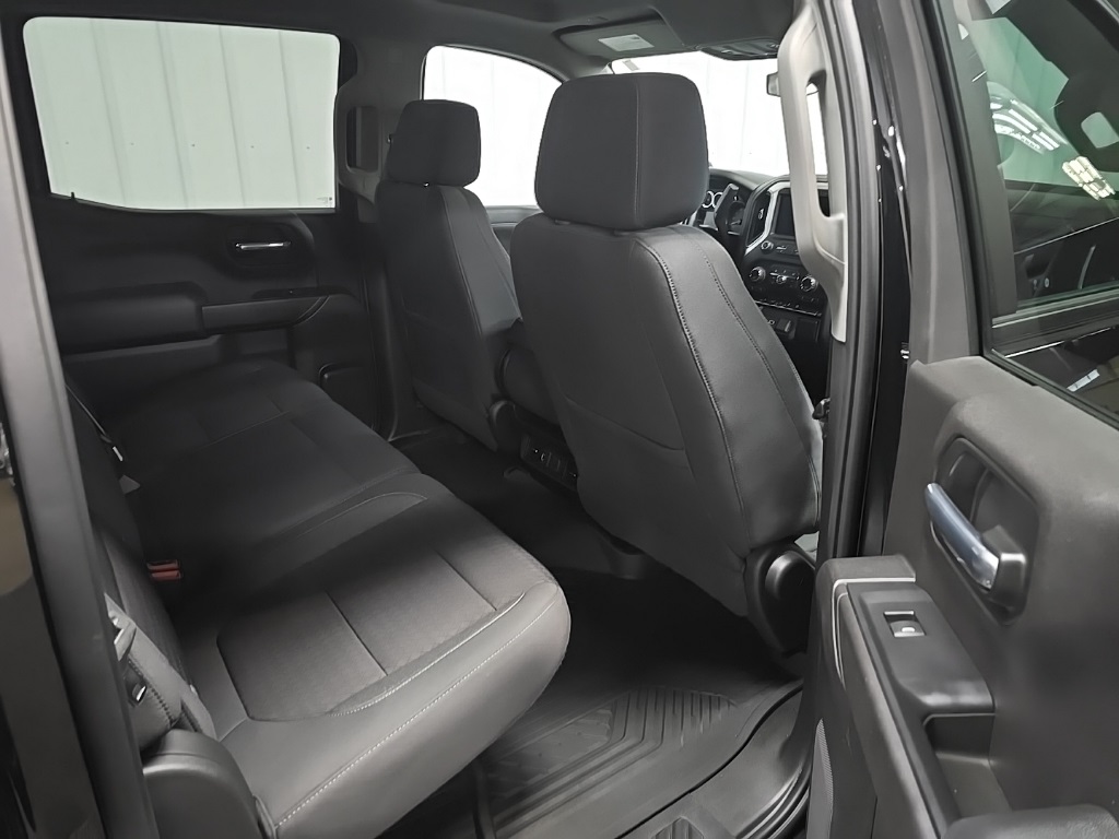 2020 Chevrolet Silverado 1500 LT photo 16