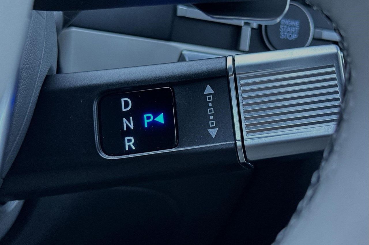2025 Hyundai Santa Fe Calligraphy photo 22