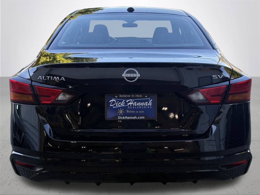 2024 Nissan Altima 2.5 SV photo 8