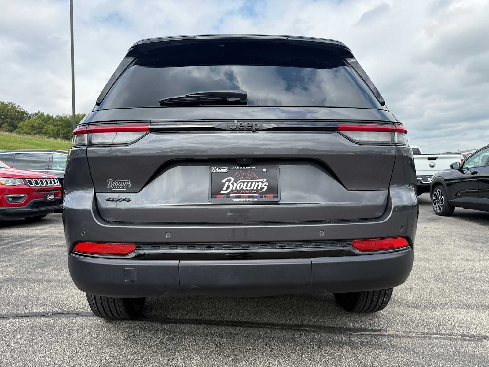 2024 Jeep Grand Cherokee Altitude X photo 3