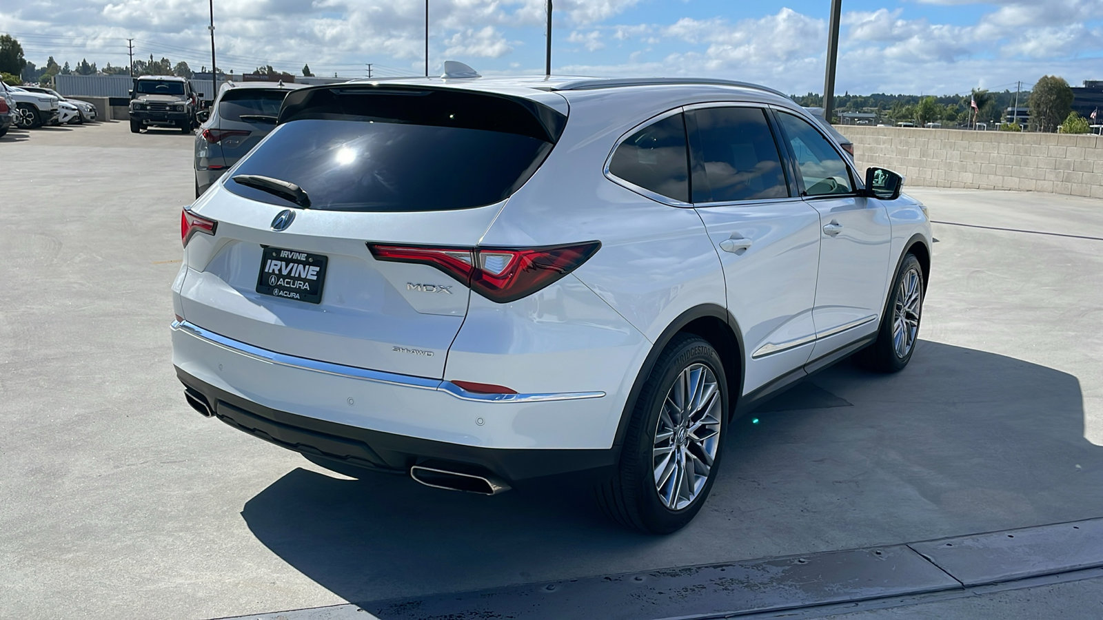 2023 Acura MDX Advance SH-AWD photo 4