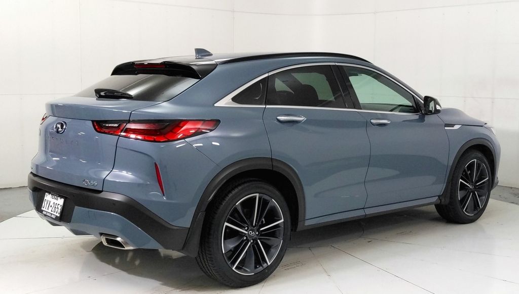 2023 Infiniti QX55 Luxe photo 4