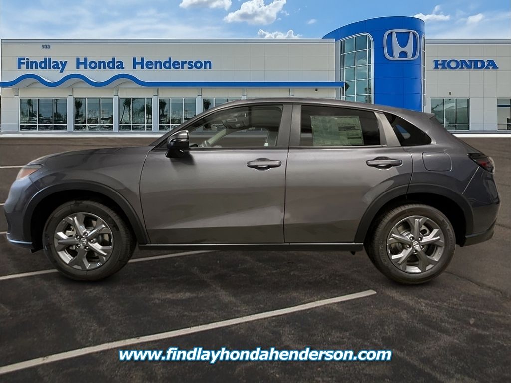 2026 Honda HR-V LX photo 2