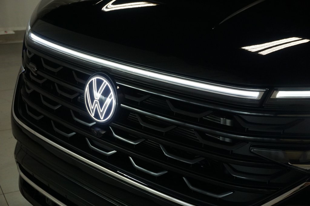 2026 Volkswagen Atlas SEL Premium R-Line photo 35