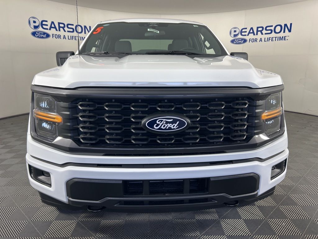 2025 Ford F-150 STX photo 4