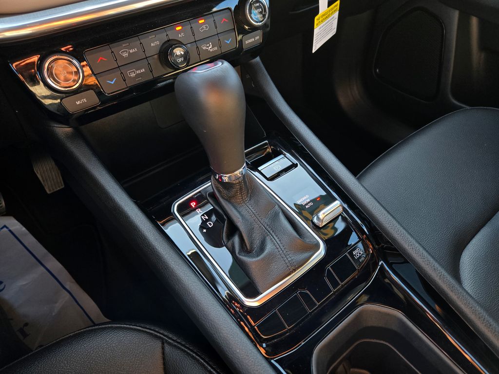 2024 Jeep Compass Limited photo 22
