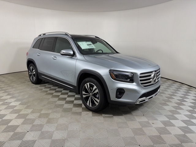 2026 Mercedes-Benz GLB GLB 250's photo