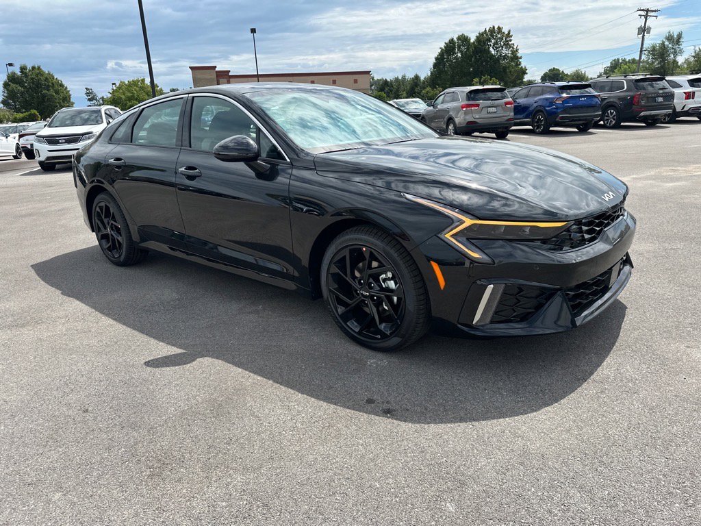 2026 Kia K5 GT-Line photo 9