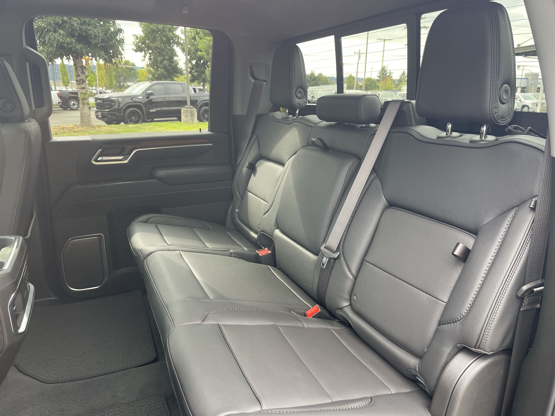 2026 Gmc Sierra 3500 HD Denali photo 26