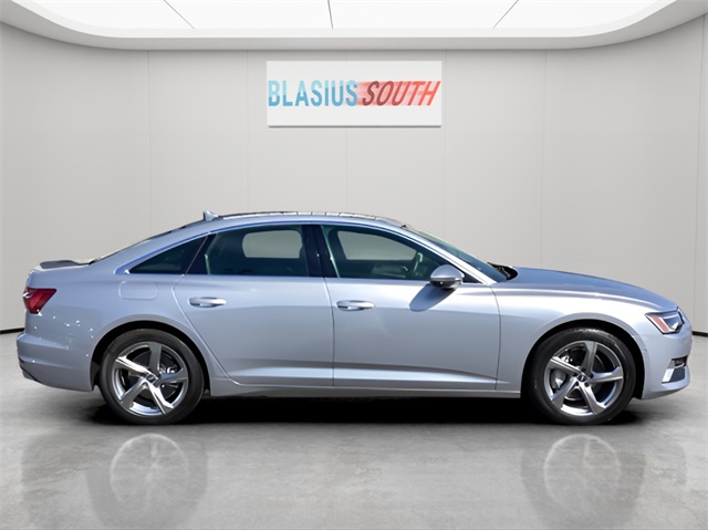 2024 Audi A6 2.0T Premium Plus photo 2