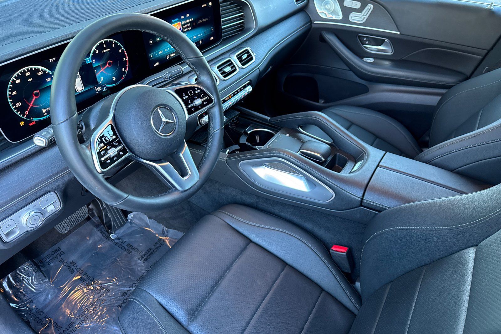2022 Mercedes Benz GLE 350 4MATIC photo 4