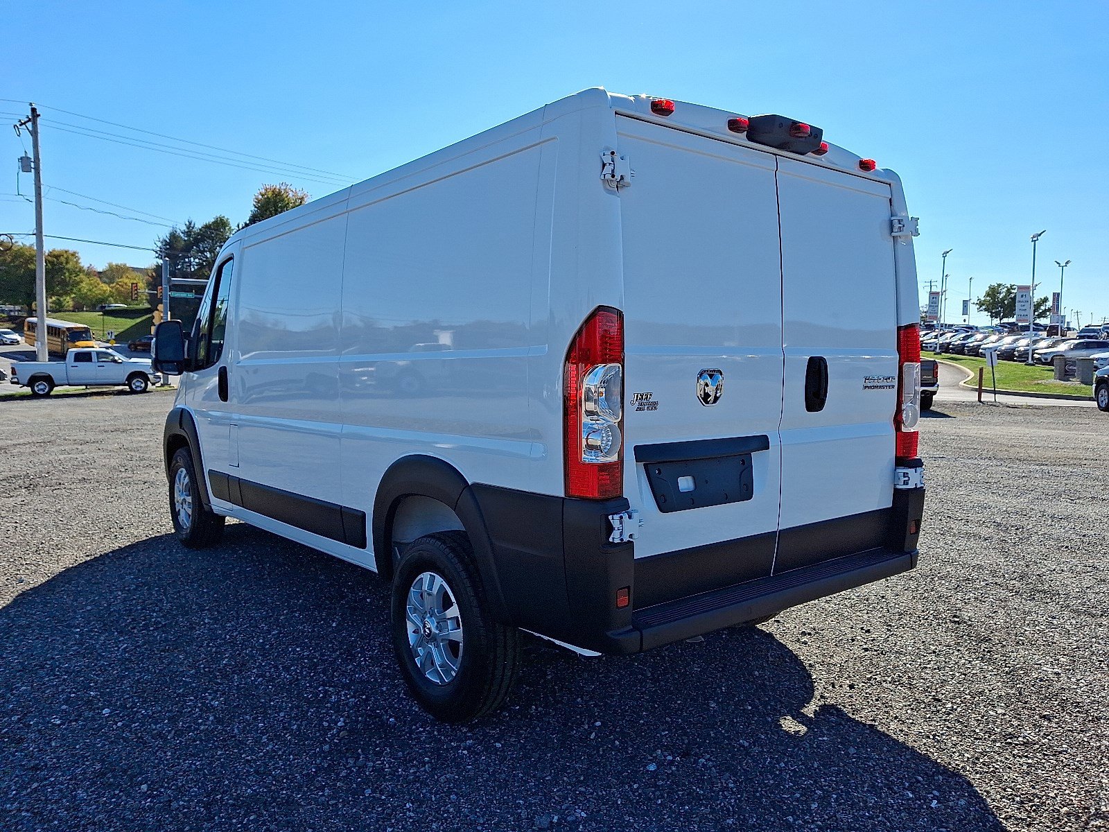 2025 Ram ProMaster 1500 SLT photo 4
