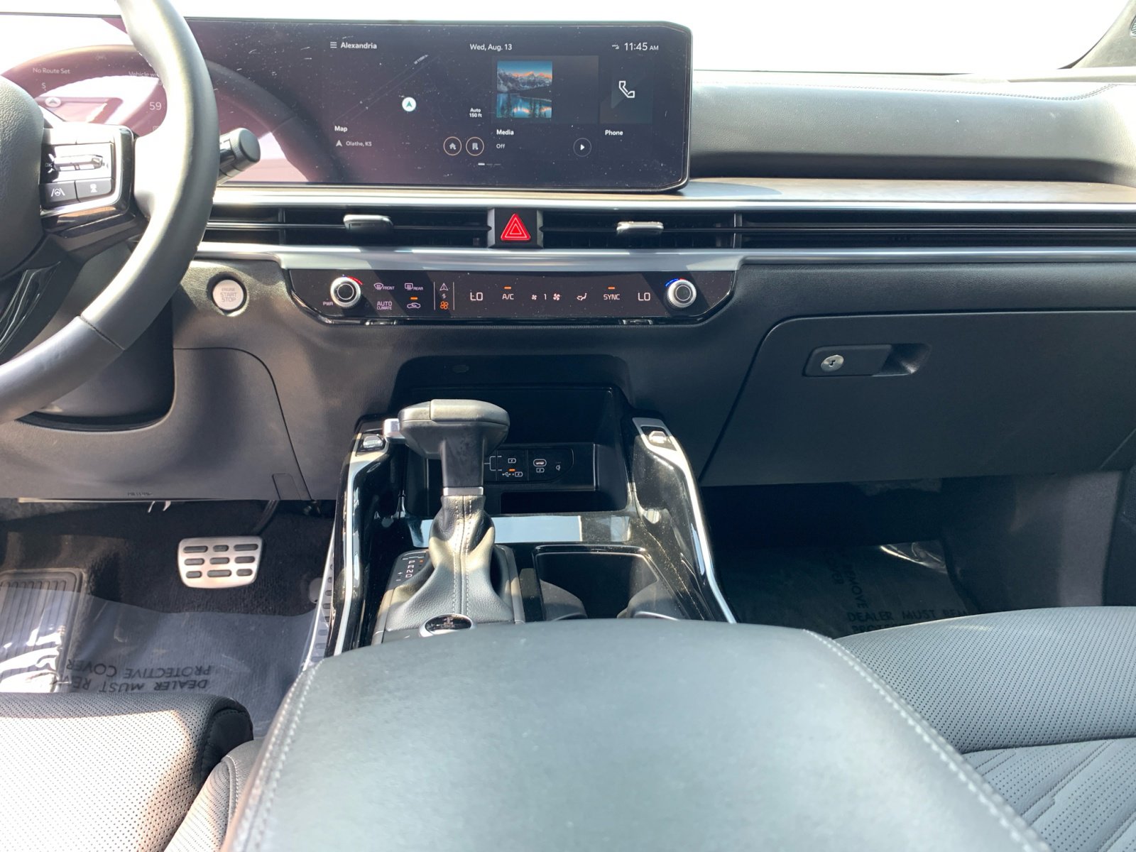 2024 Kia Sorento X-Line SX Prestige photo 16