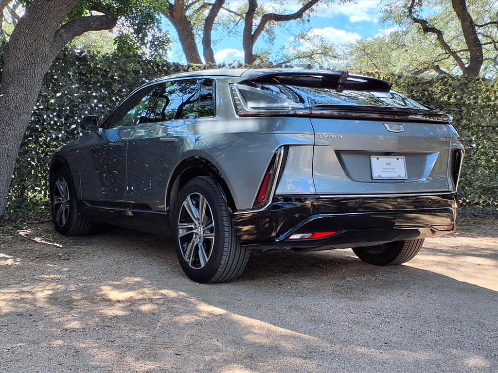 2024 Cadillac Lyriq Luxury photo 4