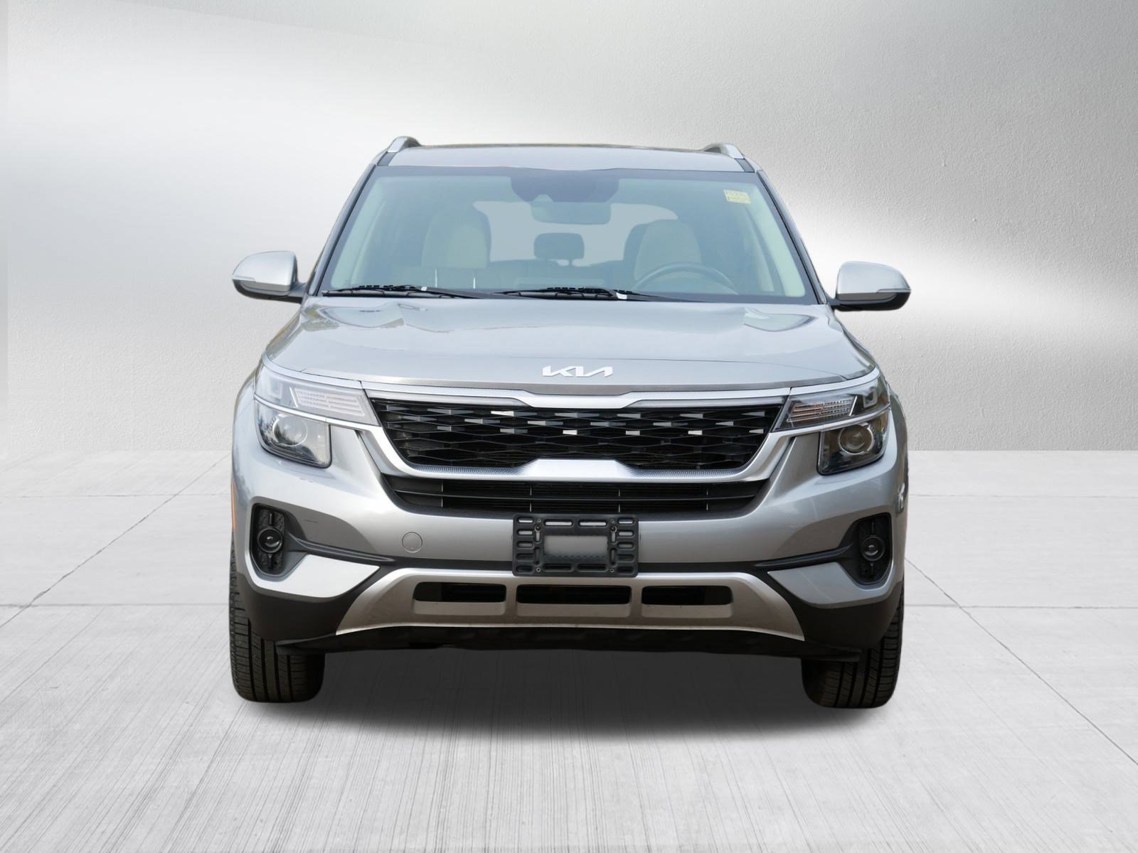 Used 2022 Kia Seltos EX with VIN KNDERCAA0N7341949 for sale in Inver Grove, Minnesota