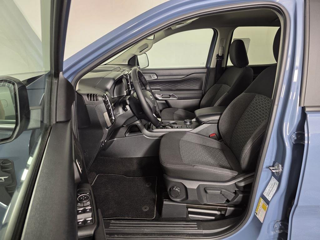 2025 Ford Ranger XLT photo 13