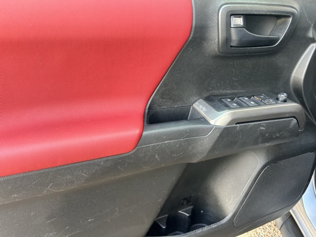 2023 Toyota Tacoma SR photo 26