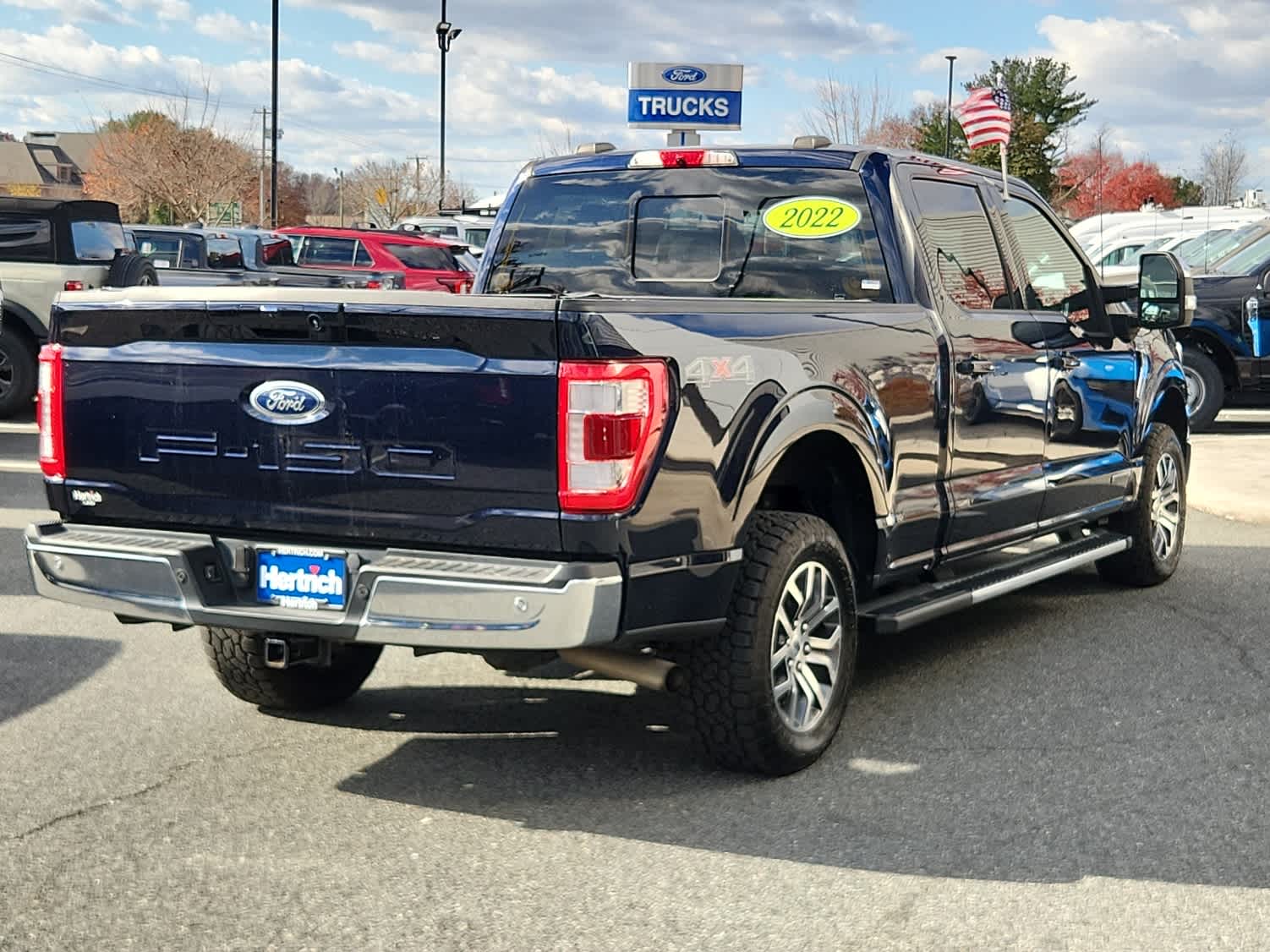 2022 Ford F-150 Lariat photo 2