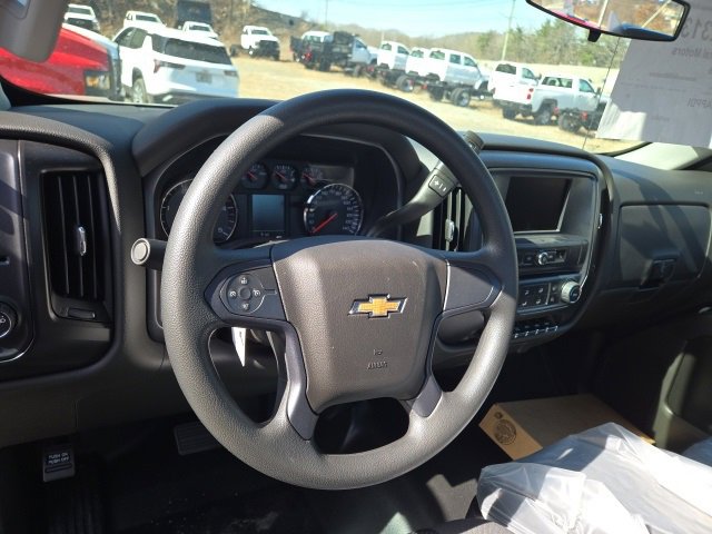 2024 Chevrolet Silverado 4500HD Work Truck photo 4